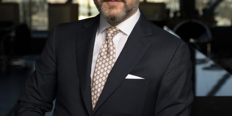 Dünyanın önde gelen liderlik danışmanlığı ve üst düzey yönetici araştırma şirketi Stanton Chase’de Türk Başkan dönemi.