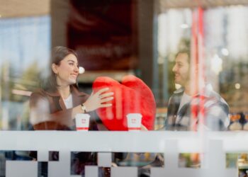 Aytemiz İstasyonlarında Sevgililer Günü’nde ikinci illy kahve hediye.