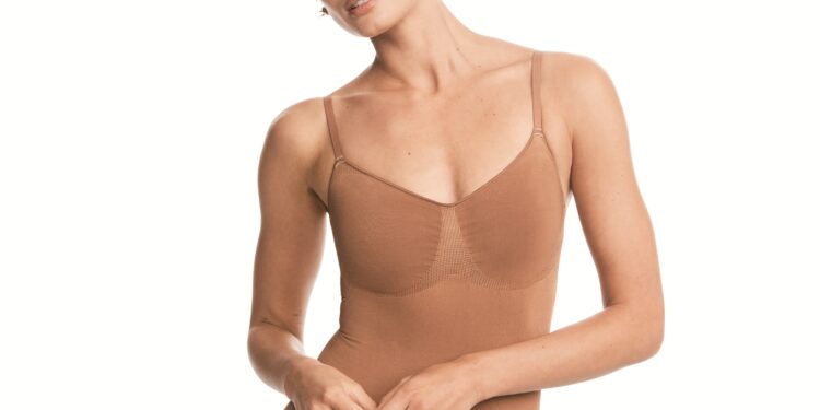 Victoria’s Secret’ın ilk toparlayıcı koleksiyonu: BODYWEAR by Victoria!