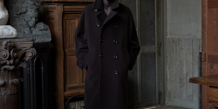 SANDRO Sonbahar-Kış 2025 Koleksiyonu’nu Paris’te Bourdelle Müzesi’nde gerçekleşen etkinlikte sundu.