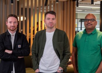 UiPath, İngiltere merkezli yapay zekâ şirketi Peak’i satın aldı.