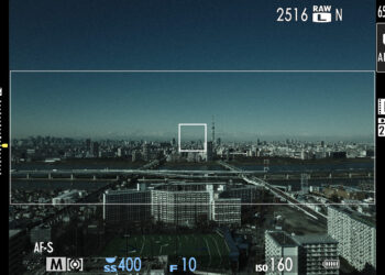 Fujifilm, GFX Serisindeki ilk sabit lensli dijital kamerayı tanıttı: FUJIFILM GFX100RF.