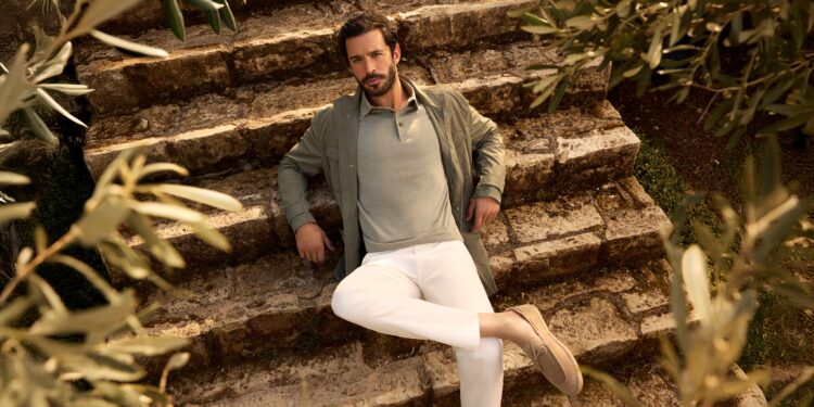 Barış Arduç, Kiğılı’nın 2025 İlkbahar/Yaz Koleksiyonu için yeniden kamera karşısında!