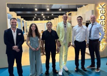 Kelebek Mobilya HIVE Furniture Show’da!