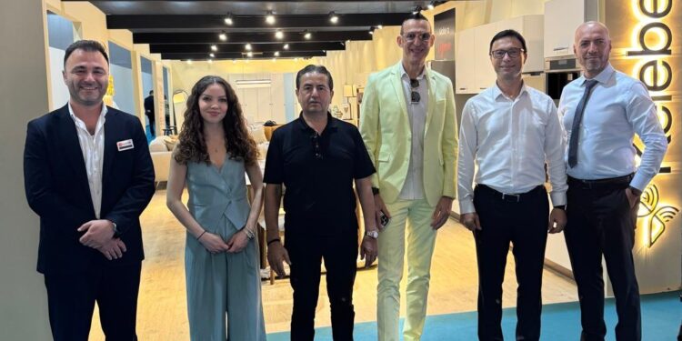 Kelebek Mobilya HIVE Furniture Show’da!