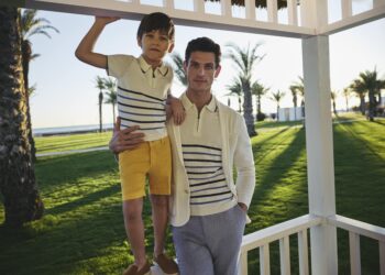 Hemington, Babalar Günü’ne özel stil sahibi Baba-Oğul kombinleriyle özel anları unutulmaz kılıyor.