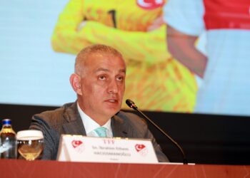 Millî Takımlarımızın resmi sponsoru Arabica Coffee House oldu.