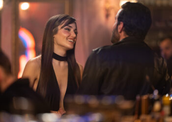 Hande Erçel ve Barış Arduç’un yer aldığı Disney+’ın Aşkı Hatırla’ dizisinden yeni tanıtım yayınlandı!