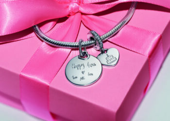 Pandora ile sevgini özel bir dokunuşla anlat!