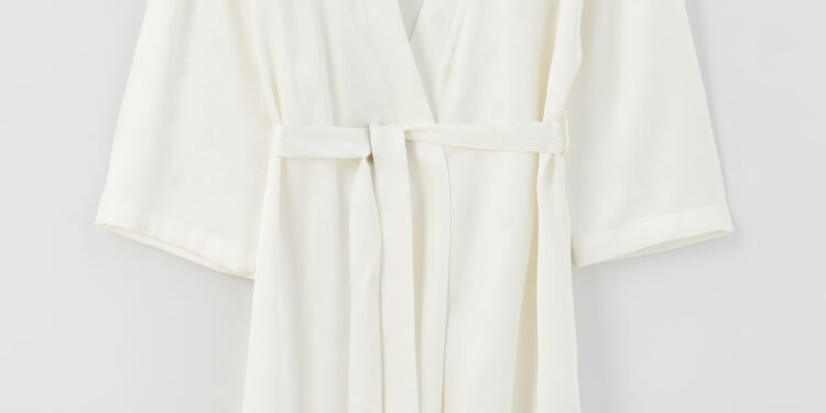 LC Waikiki’den düğün ve davetlere özel zarif tasarımlar.