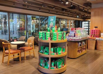 Kahve Dünyası, Bursa Zafer Plaza’da 2’nci şubesini açtı.