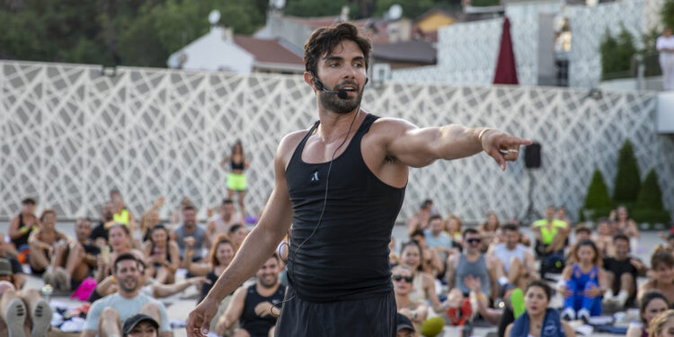 Boğaz’da yazın en fit buluşması.