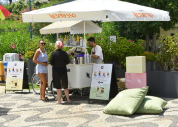 Kahvenin en serin, en şık hâli: Baia Bodrum’da Nespresso yaz workshop’u gerçekleşti.