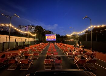 Hillside Etiler açık hava sineması ile yıldızların altında film keyfi devam ediyor.