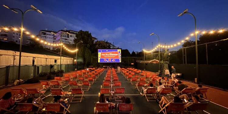 Hillside Etiler açık hava sineması ile yıldızların altında film keyfi devam ediyor.