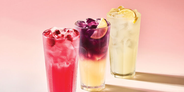 Caffè Nero’da yaz tüm serinliğiyle devam ediyor.