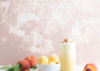 Kahve Dünyası’nda yazın tadı şeftalili lezzetler ile çıkıyor.