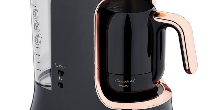 Korkmaz Kahvekolik Aqua ile köz tadında kahve keyfi evinizde.