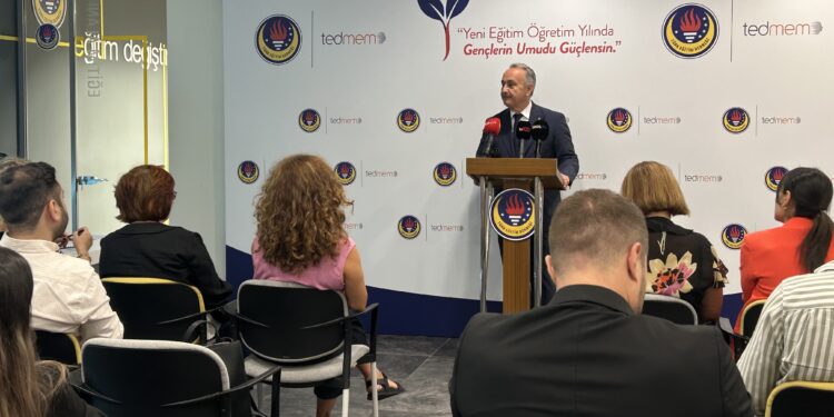 Türk Eğitim Derneği’nden Türkiye’nin geleceği için eğitimde ulusal uzlaşı çağrısı.