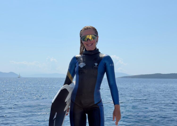 Milli sporcu Şahika Ercümen’den yeni dünya rekoru denemesi: ‘’Gazze nefes alsın, karanlıklar aydınlığa çıksın.’’.