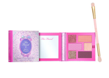 Too Faced “Life Is a Fairytale” yeni yıl koleksiyonu ile hayal gücü sihirle buluşuyor.