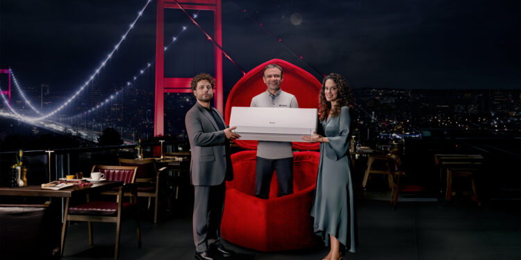 GREE Klima’dan romantik bir ters köşe.