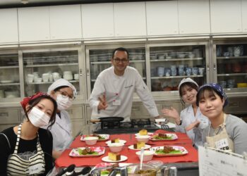 Japon şefler Türk yemeklerini öğrenerek mezun olacak.