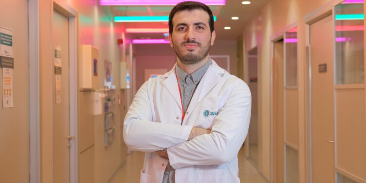 Telefondan uzak kalma korkusu psikolojiyi bozuyor!