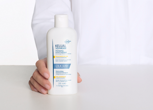 Kepek sorununa bilimsel çözüm: Ducray Kelual Squanorm serisi.