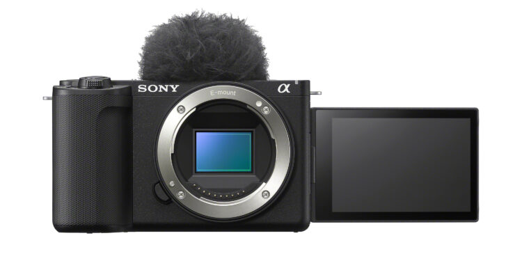 Sevgililer Günü’nde paylaşılan anlara sinematik dokunuş: Sony ZV-E10 II.