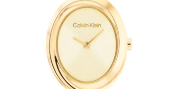 Calvin Klein’den zarafete feminen dokunuş.