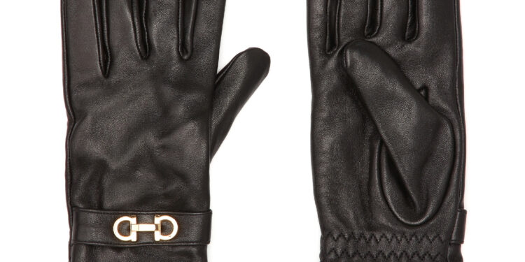 Sevgililer Günü’nde aşkını tamamlayacak hediye seçenekleri NetWork’te!