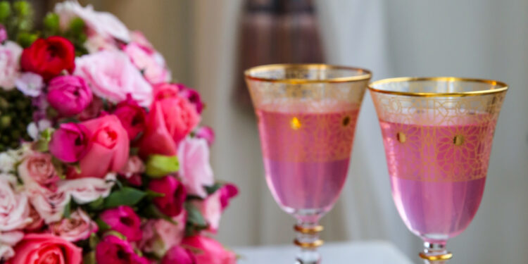 Çırağan Palace Kempinski İstanbul, Sevgililer Günü’nü ihtişamlı ve romantik anlara dönüştürüyor.