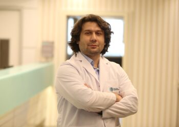 Çocuğunuz oyunu bırakamıyor mu? Oyun oynarken öfkeleniyorsa dikkat!