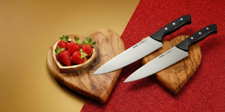 Bu yıl Pirge ile sevginin en keskin halini hediye edin.