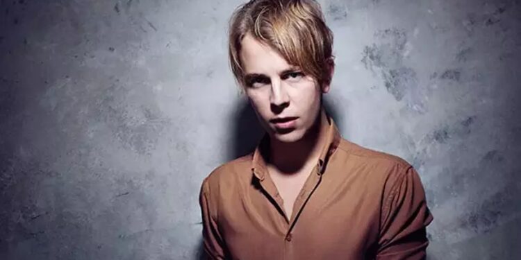 Tom Odell Blind Fest 2026 sahnesinde.