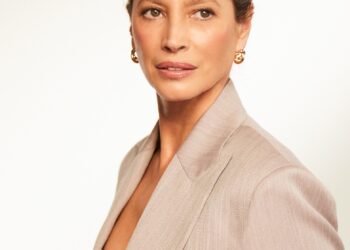 Lancôme, Christy Turlington’ı Global Marka Elçisi olarak duyuruyor.