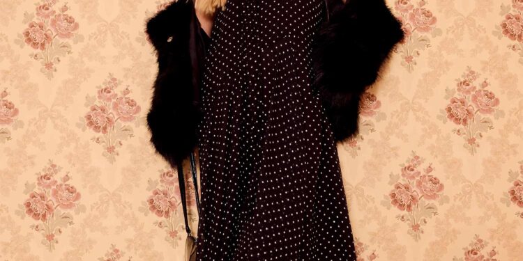 DeFacto’dan Sevgililer Günü’ne stil dokunuşu: “Benim Aşkım Çok Tarz”.