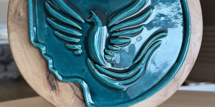 Orzax, “Gücünü Demirden Alan Kadınlar” projesiyle ödüle layık görüldü.