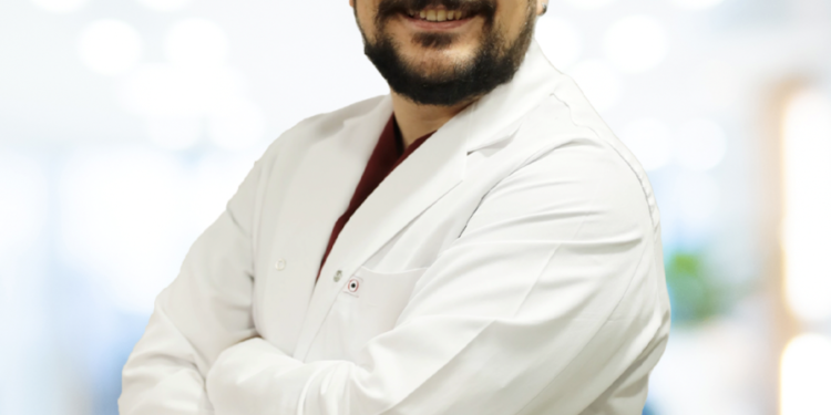 Sosyal medyadaki cilt bakım trendleri sivilceleri artırıyor.