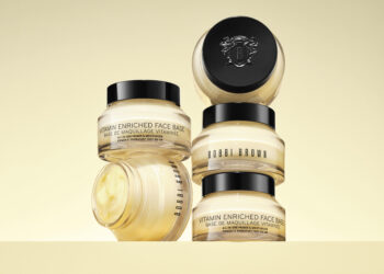 Bobbi Brown ile ışıltılı ve bakımlı cilt görünümü.