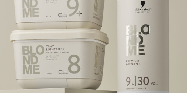 Sarışınlık otoritesi BLONDME ile kusursuz ve güvenli sarışınlıklar.