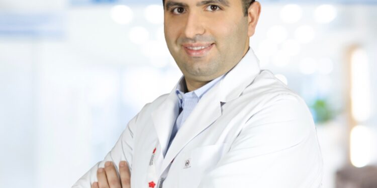 Ekran maruziyeti otizmle karıştırılıyor.