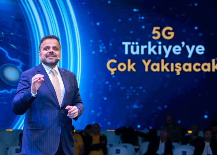 Turkcell 5G şerefine paketleri 5’e katladı.