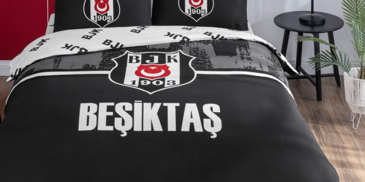 TAÇ Kids&Teens ile taraftar ruhunu yansıt!