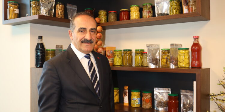 Yaş meyve sebze ihracatında ilk çeyrekte 1 milyar dolar aşıldı.