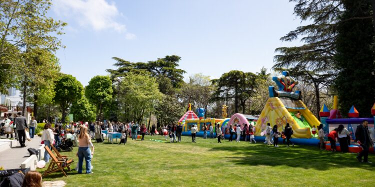 Swissôtel’de 23 Nisan coşkusu: çocuk şenliği ile unutulmaz bir gün!