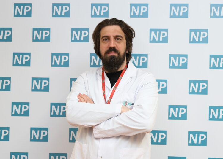 Narsisizmin kökeni çocuklukta şekilleniyor!