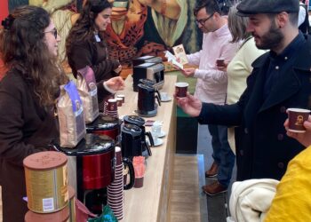 Kurukahveci Mehmet Efendi, Amsterdam Kahve Festivalinde bu yıl da Türk kahvesini tanıttı.