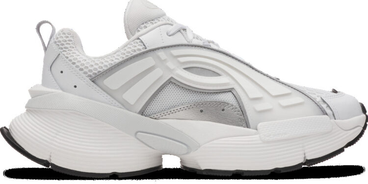 Retro ilham, modern duruş.